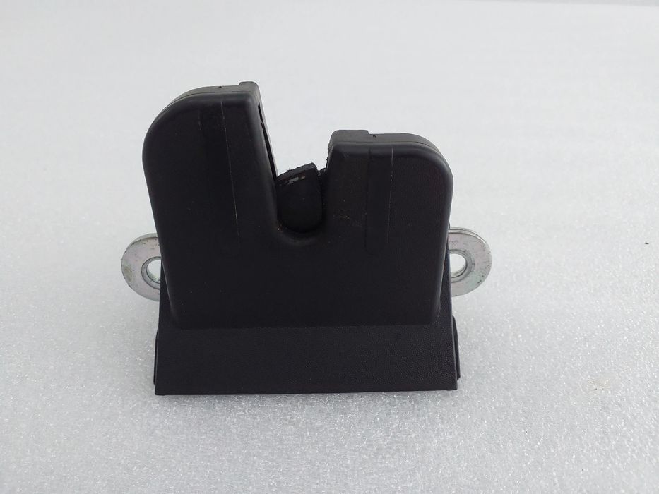 Fechadura / fecho da mala SEAT Ibiza IV SportCoupe (6J1, 6P5)