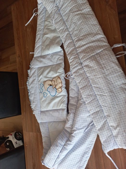 Ochraniacze łóżeczka  2 sz w cenie 1