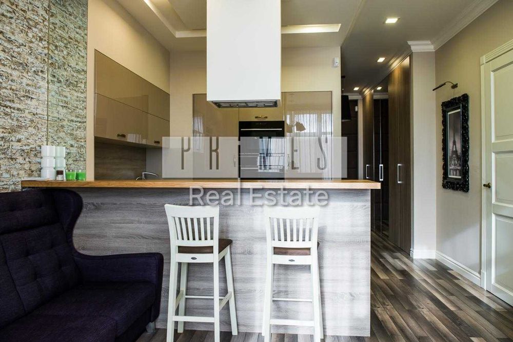 Продаж 2к квартири, ЖК Новопечерські Липки, вул. Андрія Верхогляда, 9