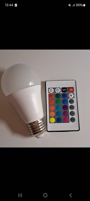 Żarówka led multikolor na pilota