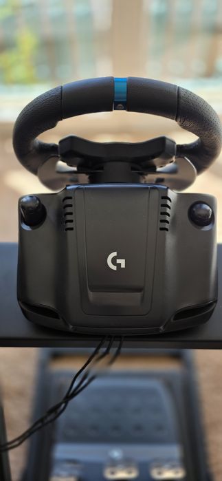 Volantes Logitech G923 TrueForce + Stand GT Omega pro