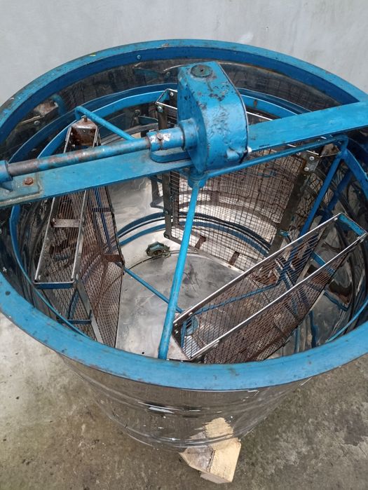 Медогонка Нержавіюча