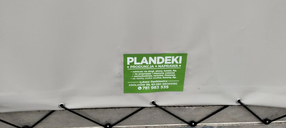 plandeki na przyczepki