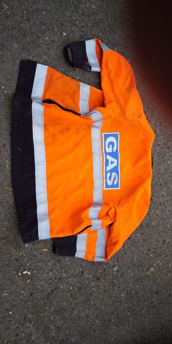 odzież ochronna kurtki, spodnie, bluzy