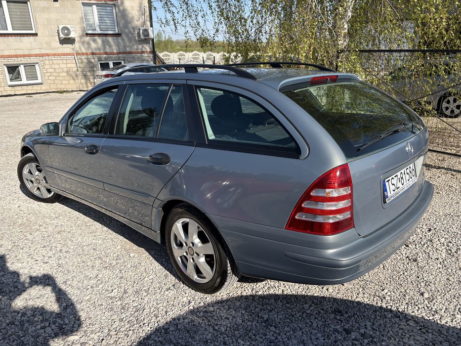 Mercedes-Benz C-Klasa!! 2005 Rok!! Bardzo Dobry Stan!! 2.2 Cdi!! Bez Rdzy!!