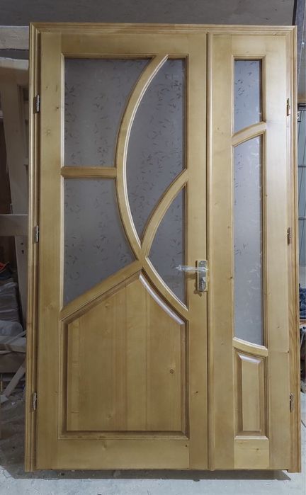 Двері з масиву.Вхідні та міжкімнатні.Від виробника