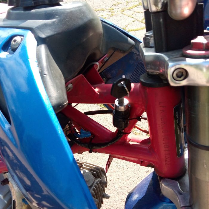 Продам питбайк Geon 125