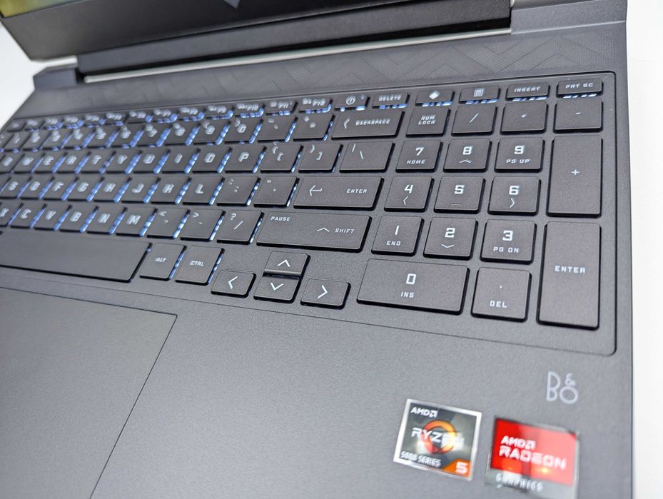 LAPTOP GAMINGOWY HP Victus 15 RX 6500M Ryzen 5 5600H komputer