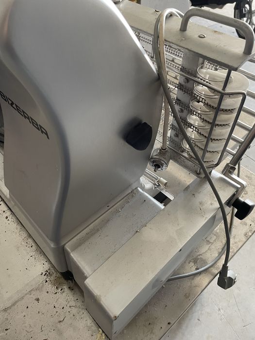 Fiambreira automatica para pecas bizerba