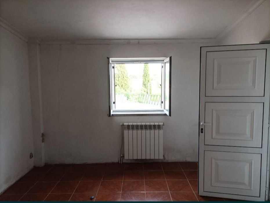 Moradia T3 com garagem no rés de chão