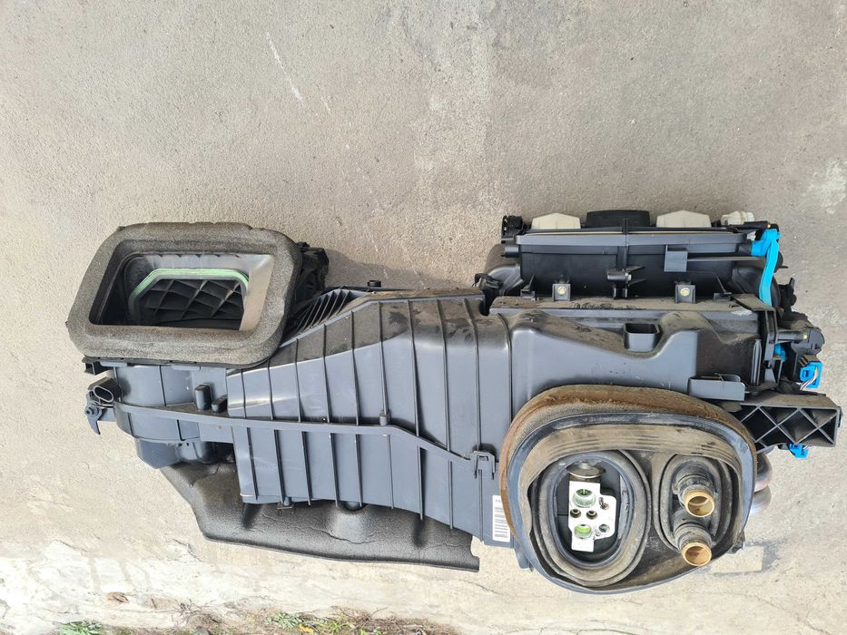 Nagrzewnica dmuchawa rezystor Europa Audi a3 8P 2004r