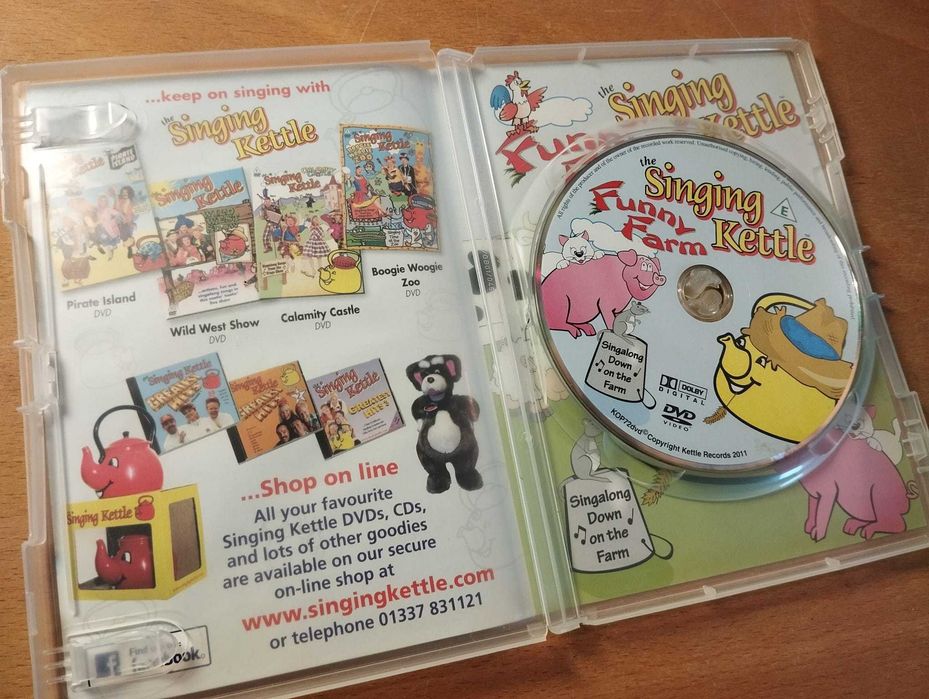[DVD] Funny Farm: Singing Kettle