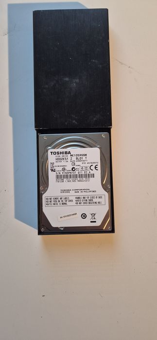 Портативний зовнішній жорсткий диск (HDD) 1 ТБ