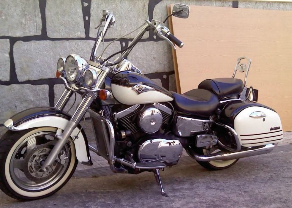 kawasaki vulcan 1500 classic tourer