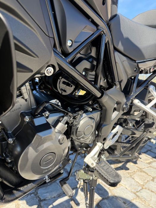 Benelli TRK 502x Moto como nova