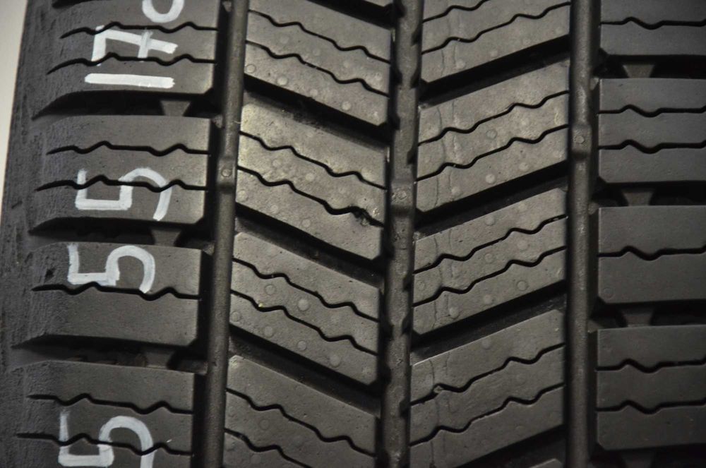 ROK 2024, 225/55 R17c Continental VanContact A/S Ultra Para wysyłka z7