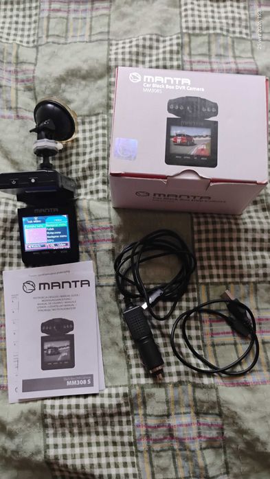 Kamerka samochodowa Manta MM308s komplet