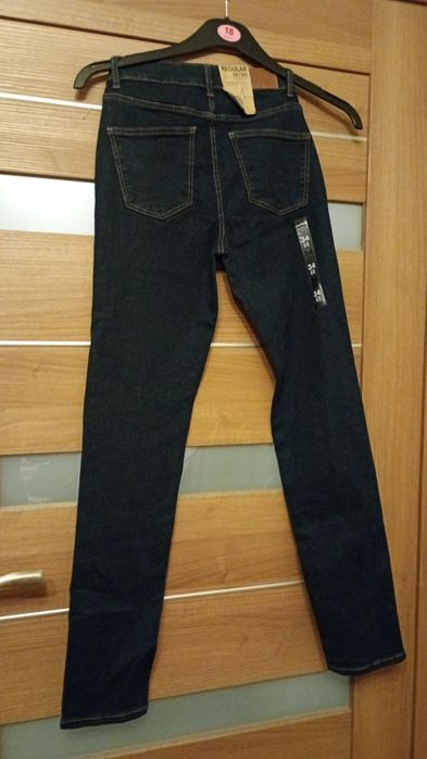 Spodnie damskie rozmiar 34/30