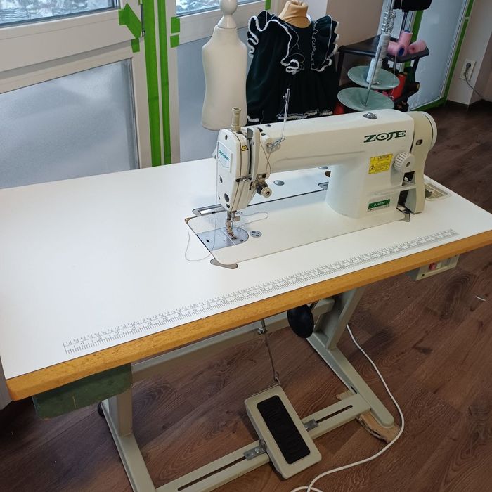 Швейна машинка Zoje ZJ-8700: 4 500 грн. - Швейные машины и
