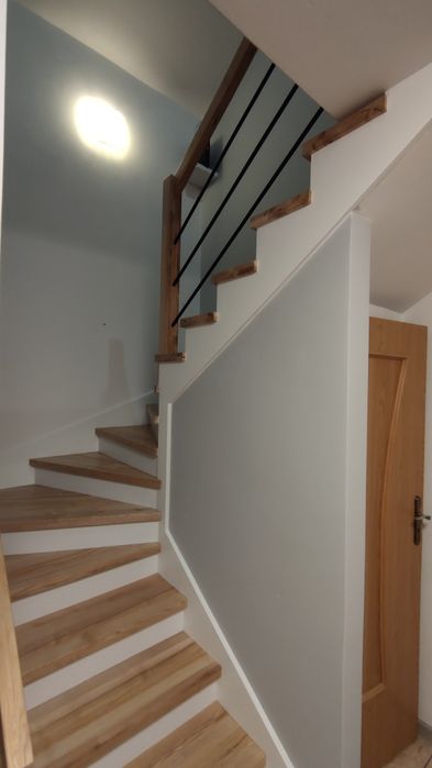 Stopnie drewniane schody trepy JESION -lite drewno