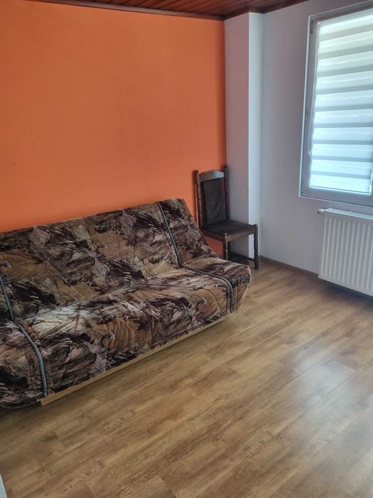 Wynajem długoterminowy .