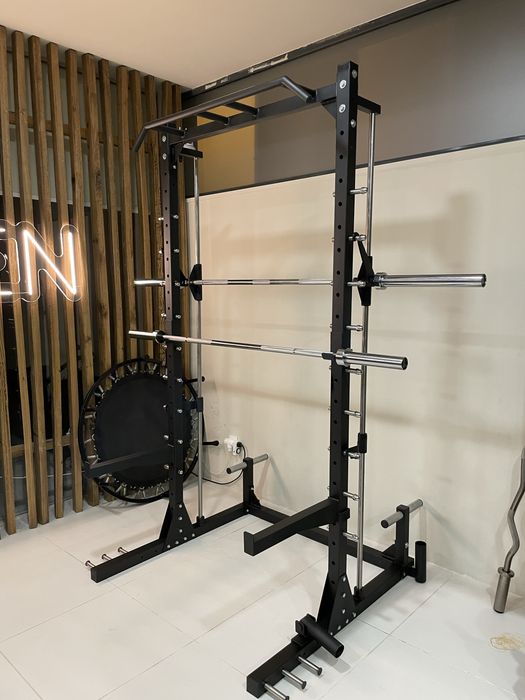 Power Racks ,Pullup Bars , Homegym e polias