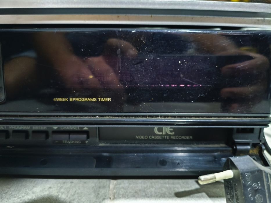 Leitor de DVD e VHS