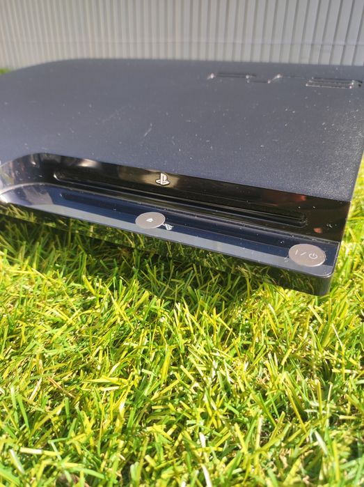 PS3 Slim 320GB Desbloqueada