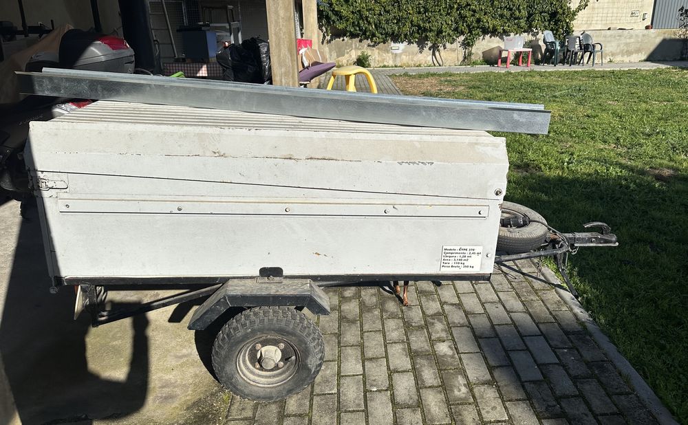 Tenda INSUFLÁVEL p/9 pessoas c/atrelado, cama, sanita quimica, +extras