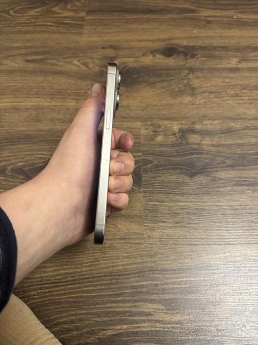 Айфон 15 про макс на 256 акб 86 оригинал