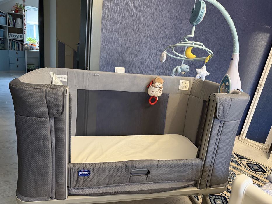 Продам Ліжечко 3 в 1 Chicco Next2Me Forever