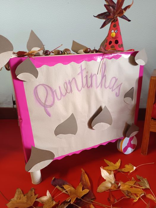 Carrinho do assador de castanhas, em cartão e papel decorado