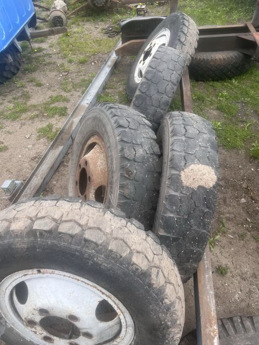 Шини 240 Газ 53 колеса 8.25 р 20