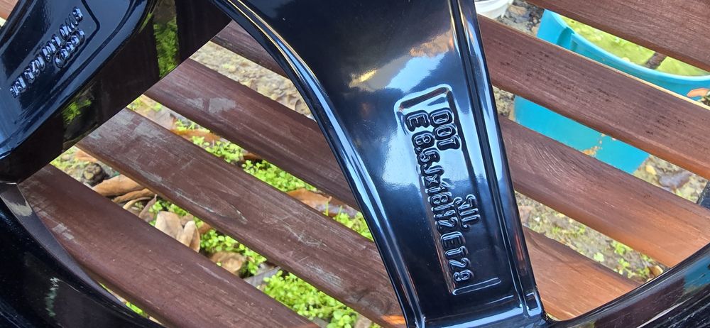 Felgi Audi A5 F5 A4 B8 B9 A7 Q3 Q5 A8 D4 Q7 4M 5x112 R18 ET29 66.6