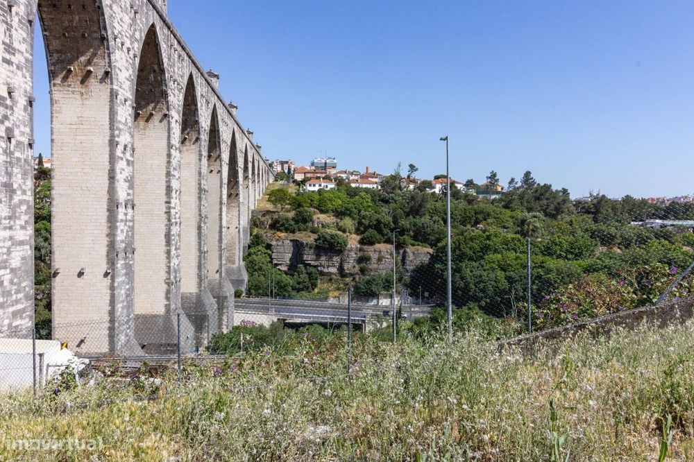 Moradia Arrendada No Bairro Da Liberdade | Campolide | 80 M² | 130.000