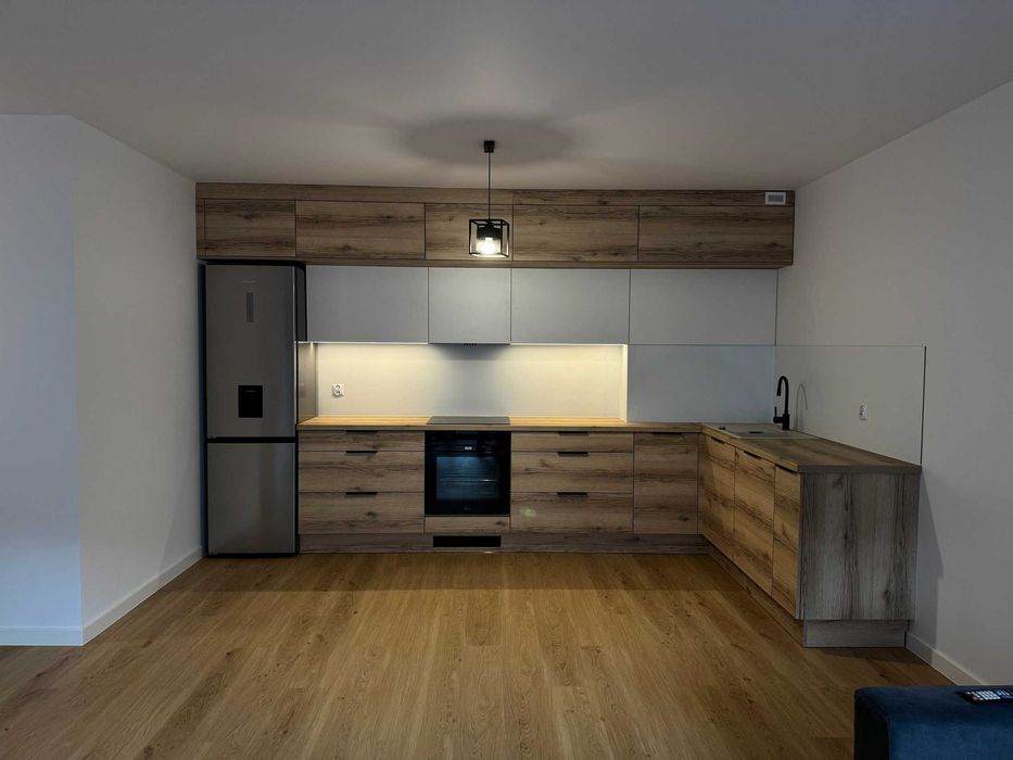 wynajmę mieszkanie+parking