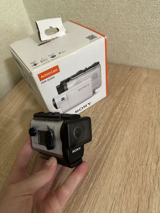 Екшн камера Sony as 300