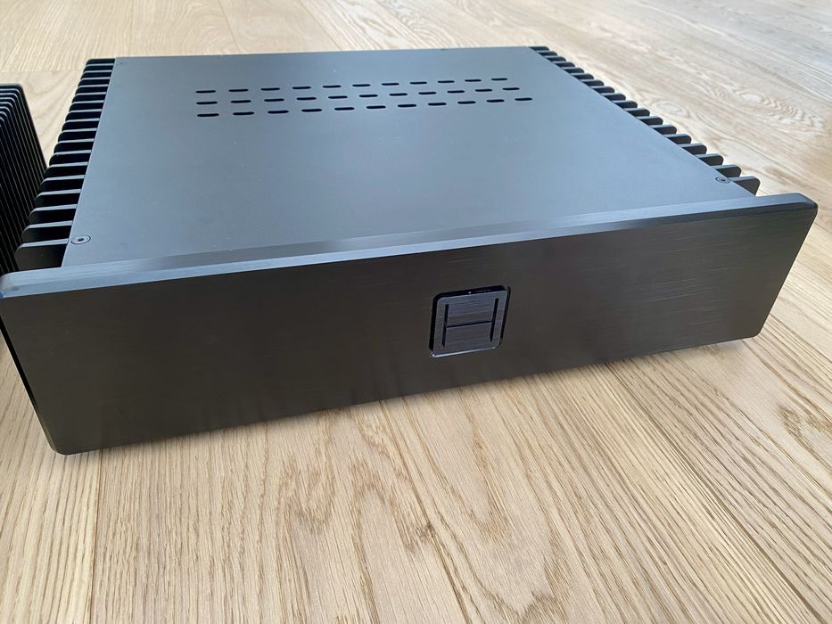 Komuter PC fanless audio usb  hdplex