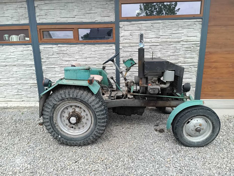 Traktor Traktorek ES 15 Esiak Esiok Papaj Andoria