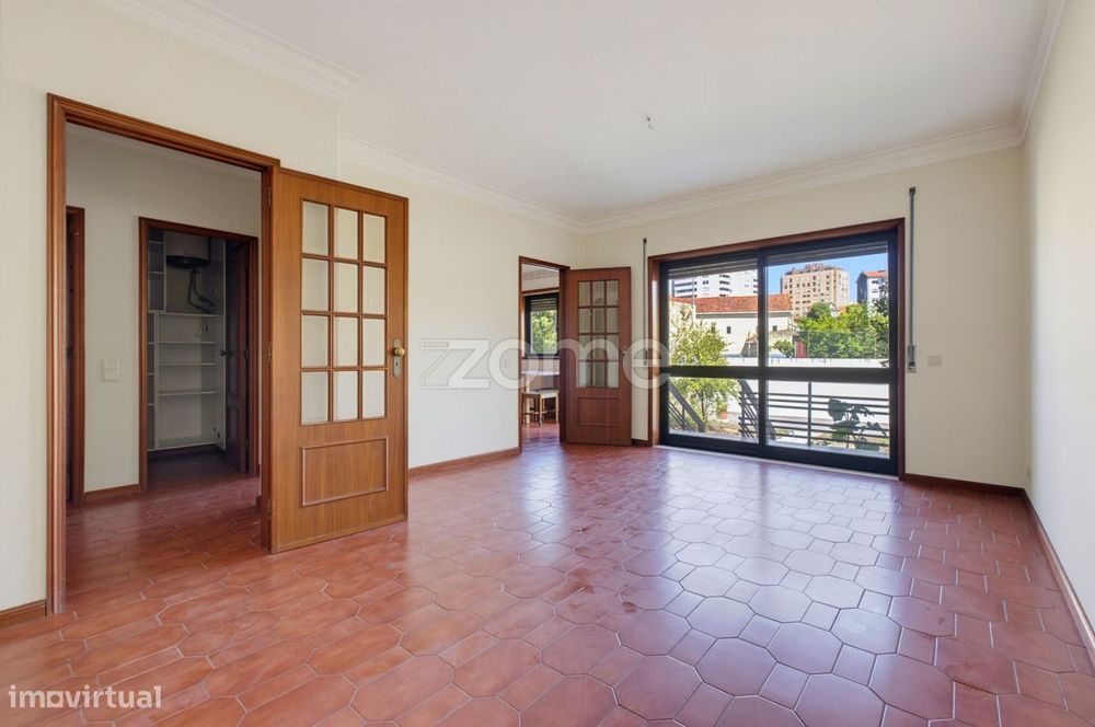 Moradia T4 / T5 com Garagem | Quinta das Rosas, Vilar do Paraíso