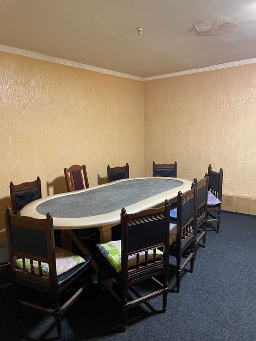 Продається ГОТЕЛЬ в смт. Солотвино