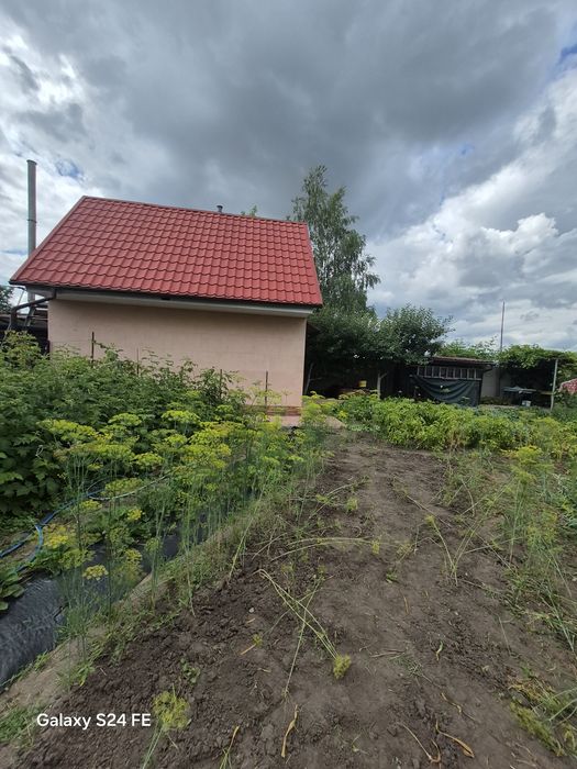 Продам дачний будиночок