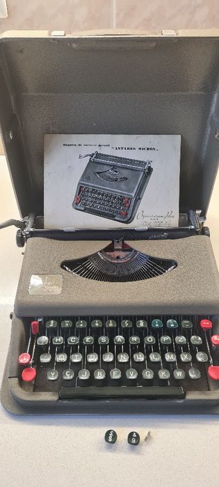 Maquina de escrever Antares Micron