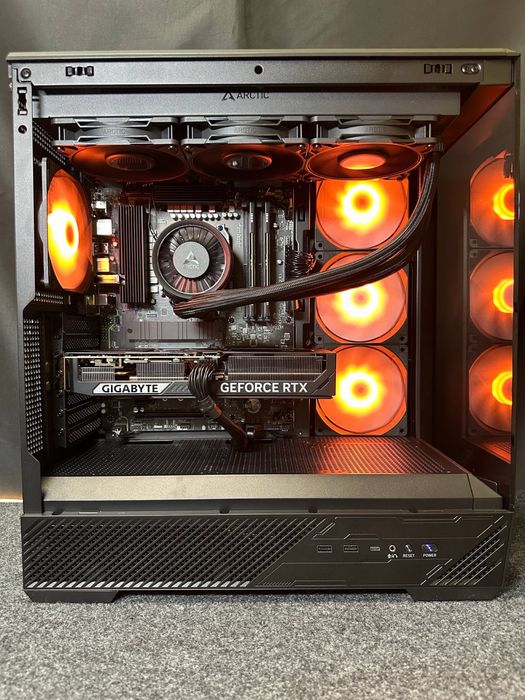 Ігровий ПК 7 7800X3D/RTX 5070/32gb 6000 cl30/B850
