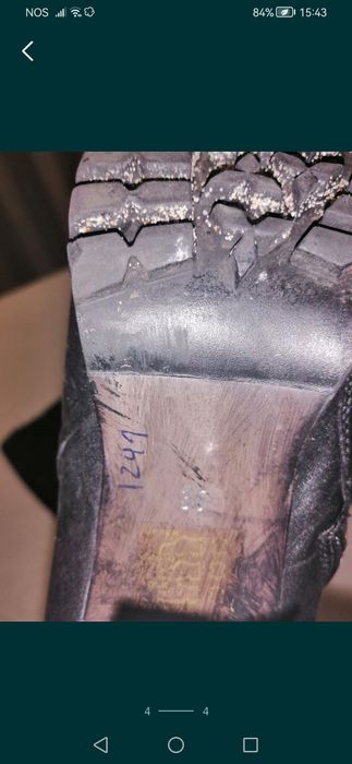 Botins pretos de camursa tam. 36