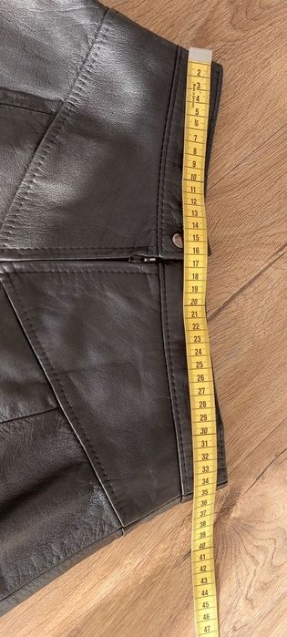 Damska spódnica ze skóry roz. S/36