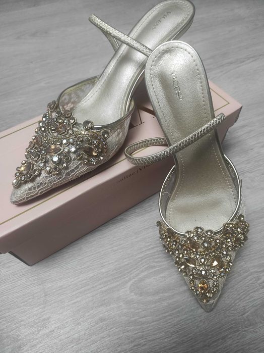 Buty na szpilce wesele 39
