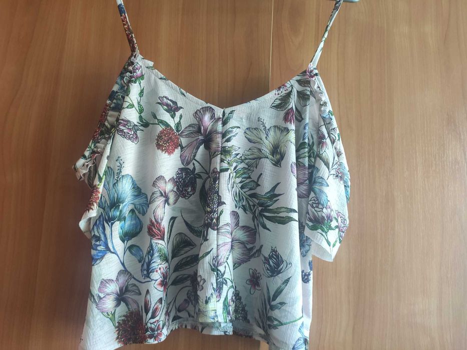 Damski top w kwiaty