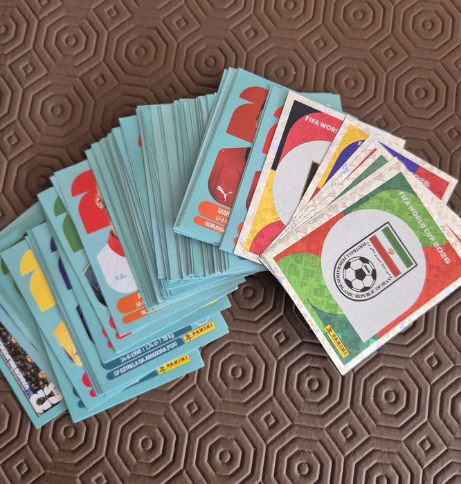 Troco ou compro cromos Mundial 2026
