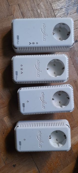 Adaptery Devolo dLAN internet po sieci energetycznej w domu powerline